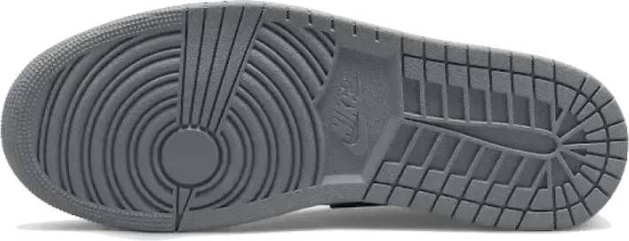 Jordan Stijlvolle sneakers geïnspireerd op Parijs
