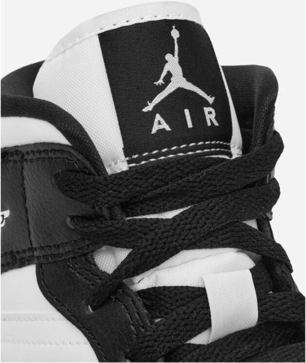 Jordan Wmns Air 1 Mid Sneakers Zwart Dames