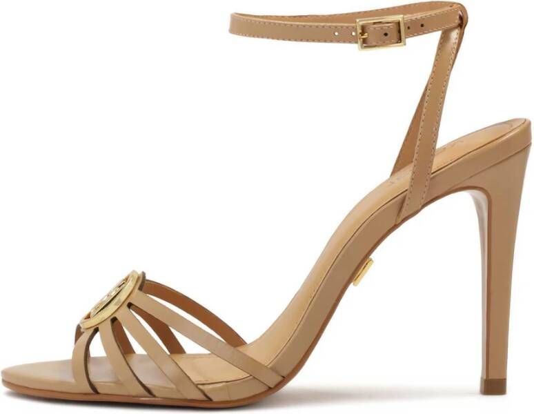 Kazar Beige sandalen met metalen monogram