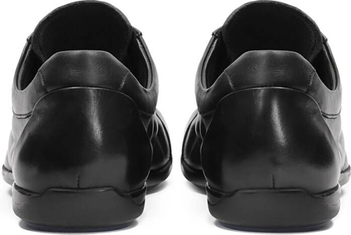 Kazar Casual herenschoenen met gekreukeld bovenwerk Black Heren