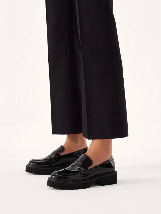 Kazar Gelakte schoenen met track zool Black Dames