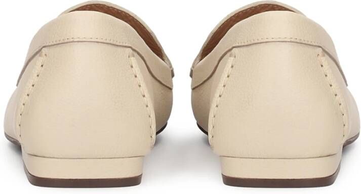 Kazar Leren mocassins met een metalen klem Beige Dames