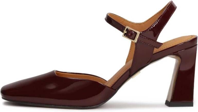 Kazar Maroon gelakte semi-open pumps