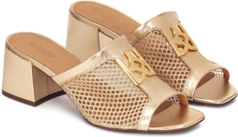 Kazar Openwork gouden muiltjes versierd met een monogram Yellow Dames
