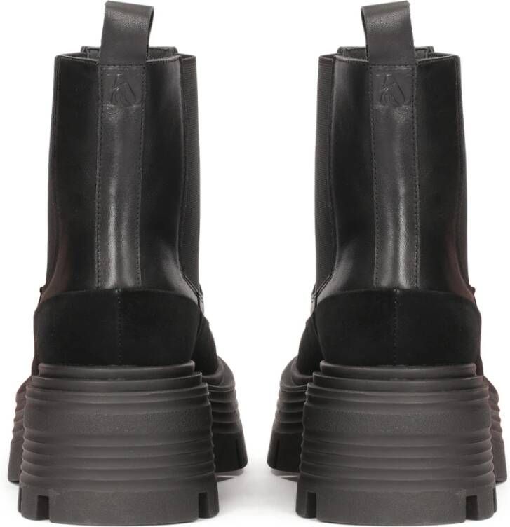 Kazar Zwarte chelsea boots op een verhoogde zool met reliëf Black Dames
