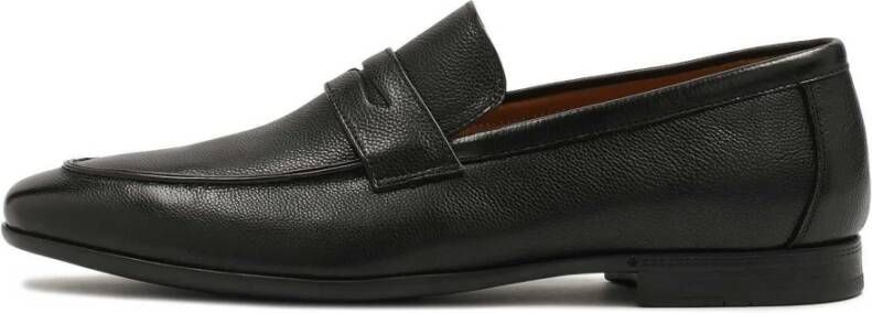 Kazar Zwarte erwtenleren loafers