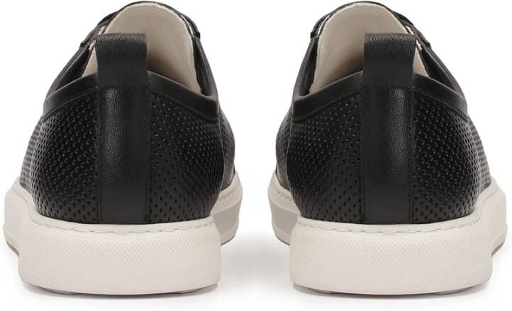 Kazar Zwarte geperforeerde leren sneakers Black Heren
