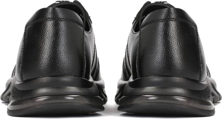 Kazar Zwarte leren herensneakers met een futuristische zool Black Heren
