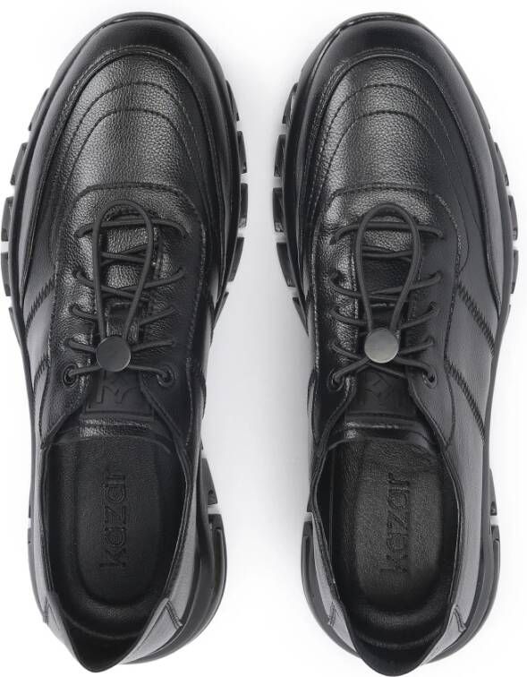 Kazar Zwarte leren herensneakers met een futuristische zool Black Heren