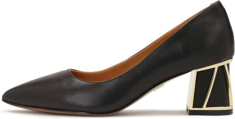 Kazar Zwarte leren pumps met gouden details op de hak