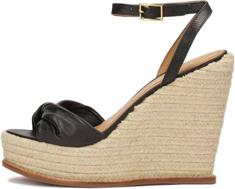 Kazar Zwarte leren sandalen op een platform