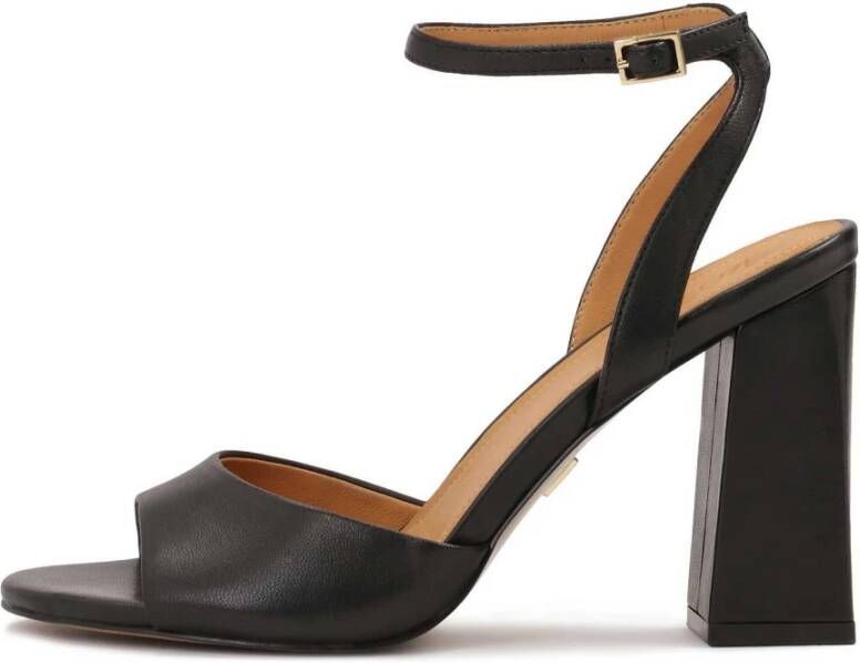 Kazar Zwarte sandalen met een brede hak