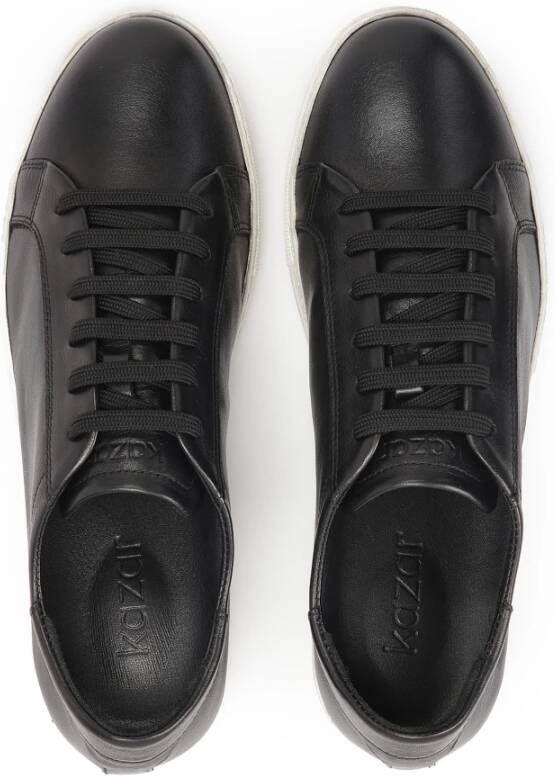 Kazar Zwarte sneakers met witte zool