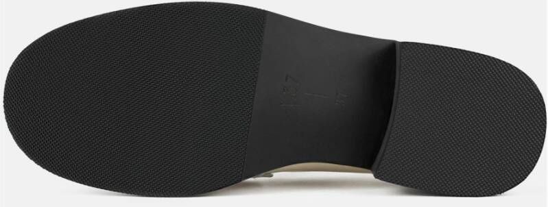L37 Loafers