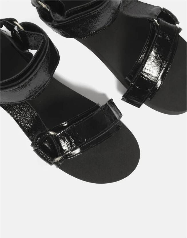 L37 Platte sandalen