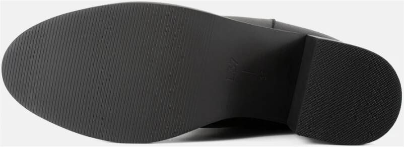 L37 Stijlvolle schoenen en accessoires