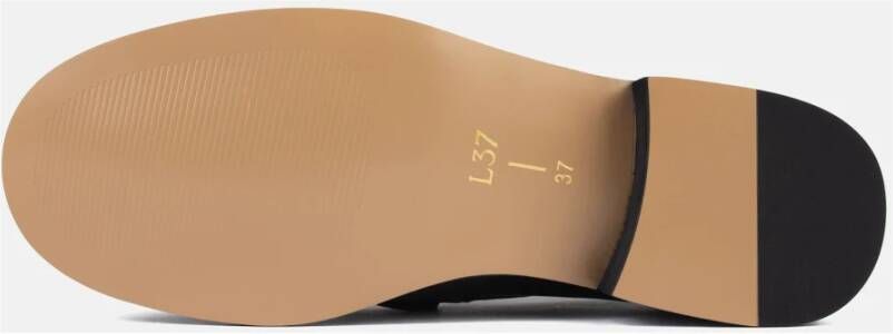 L37 Unieke Loafers