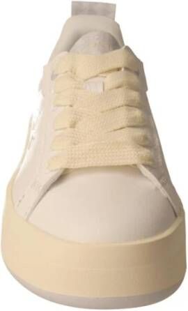 Lacoste Witte Carnaby Sneakers voor Dames Wit Dames