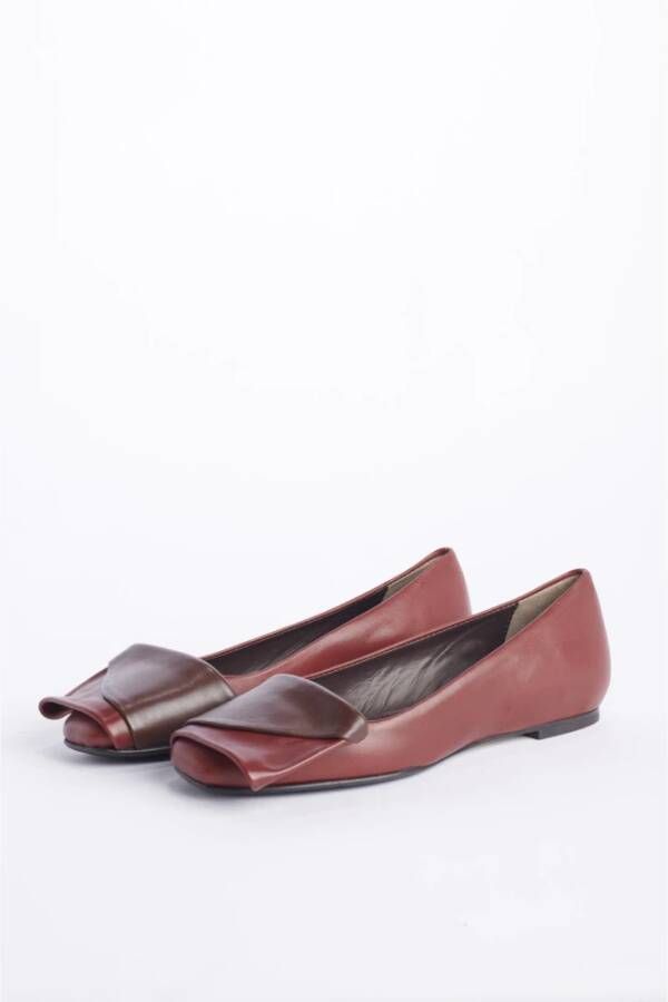 L'arianna Bruine platte schoenen leer 1cm hak Brown Dames