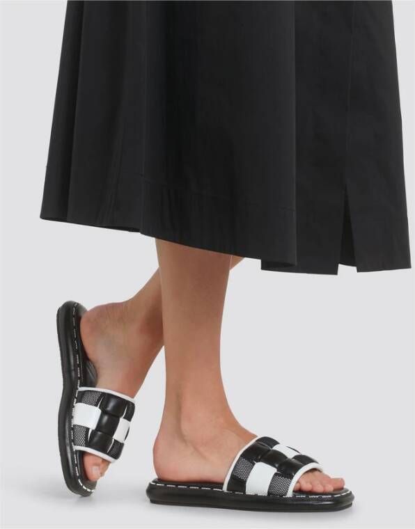Liu Jo Elegante Sandalen met Gevlochten Bandje Zwart Dames