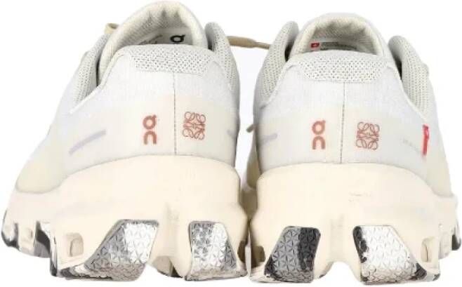 Loewe Pre-owned Cotton sneakers White Dames