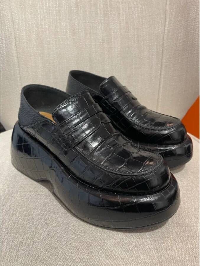 Loewe Pre-owned Leather sneakers Black Dames