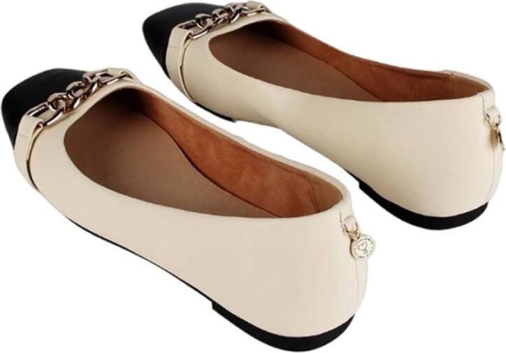 Lola Casademunt Beige Casual Synthetische Ballerina's Beige Dames