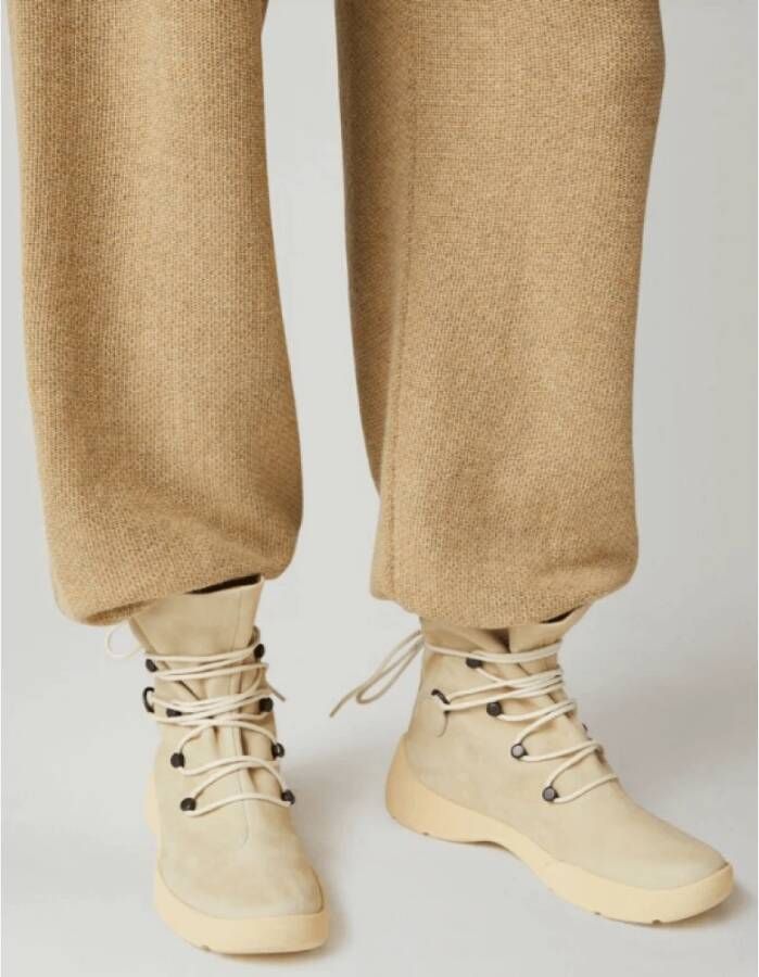 Loro Piana Veterschoenen voor wandelen met enkelwikkelingen Beige Dames