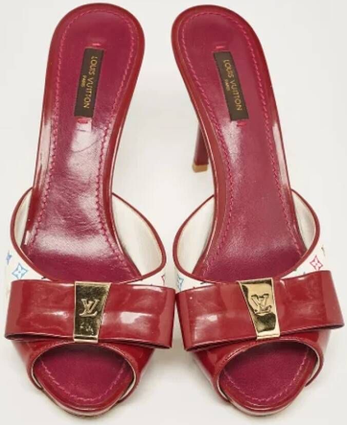 Louis Vuitton Vintage Pre-owned Canvas sandals White Dames