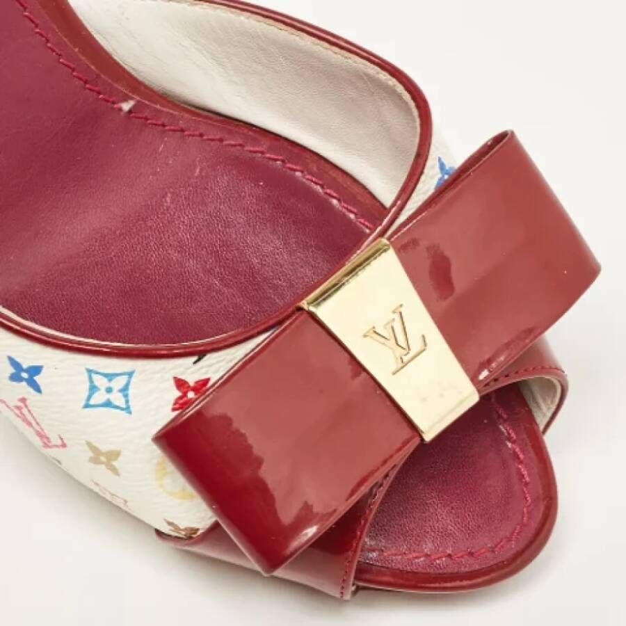 Louis Vuitton Vintage Pre-owned Canvas sandals White Dames