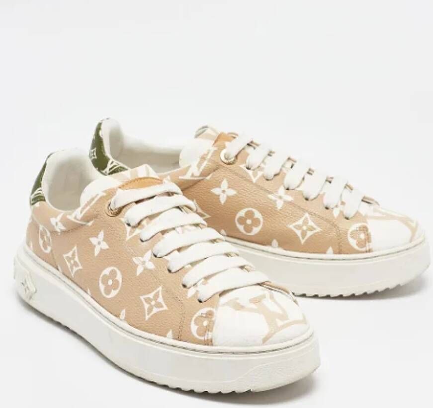 Louis Vuitton Vintage Pre-owned Canvas sneakers Beige Dames