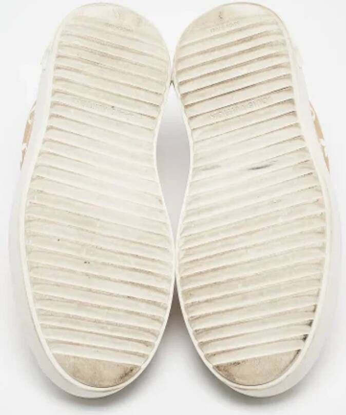Louis Vuitton Vintage Pre-owned Canvas sneakers Beige Dames