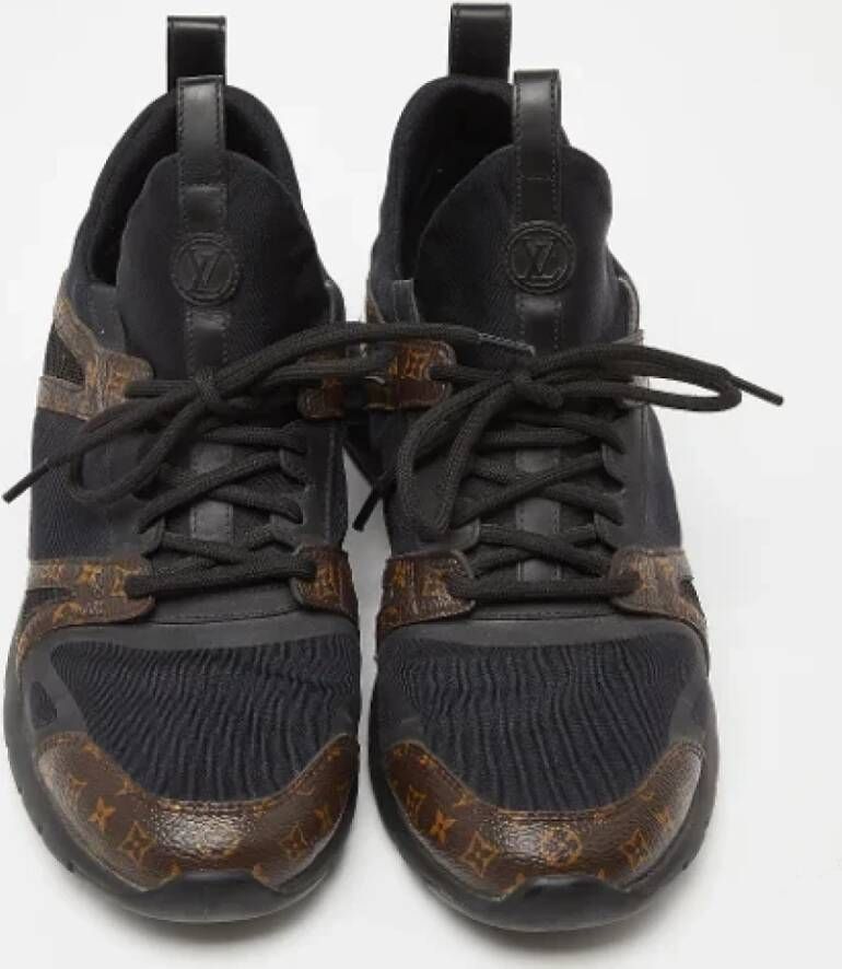 Louis Vuitton Vintage Pre-owned Canvas sneakers Black Dames