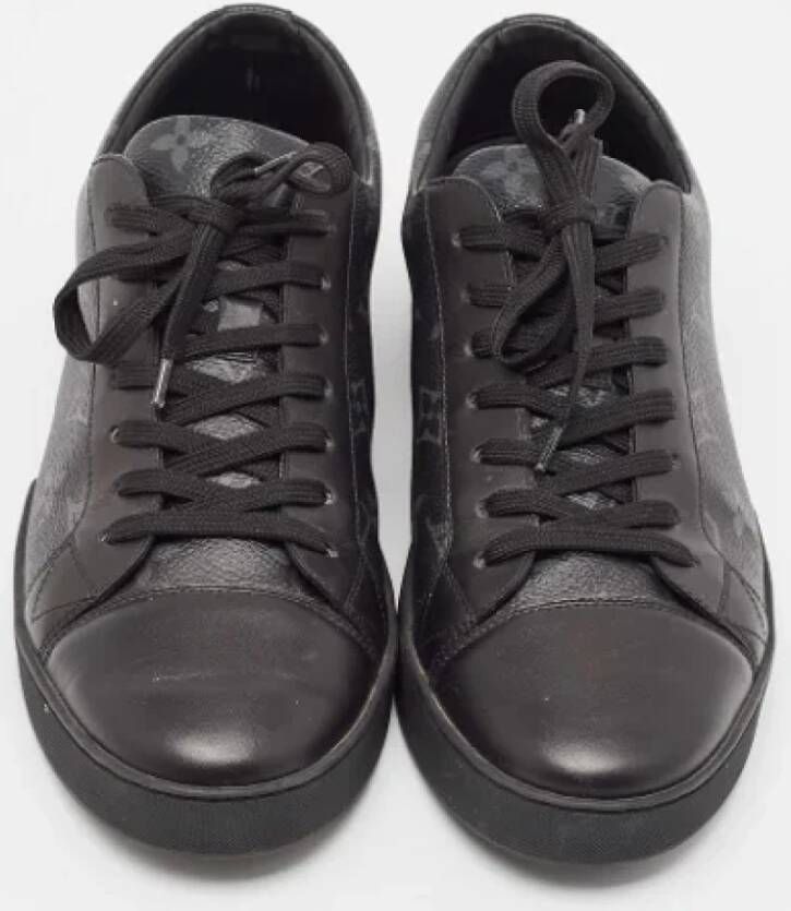 Louis Vuitton Vintage Pre-owned Canvas sneakers Black Heren