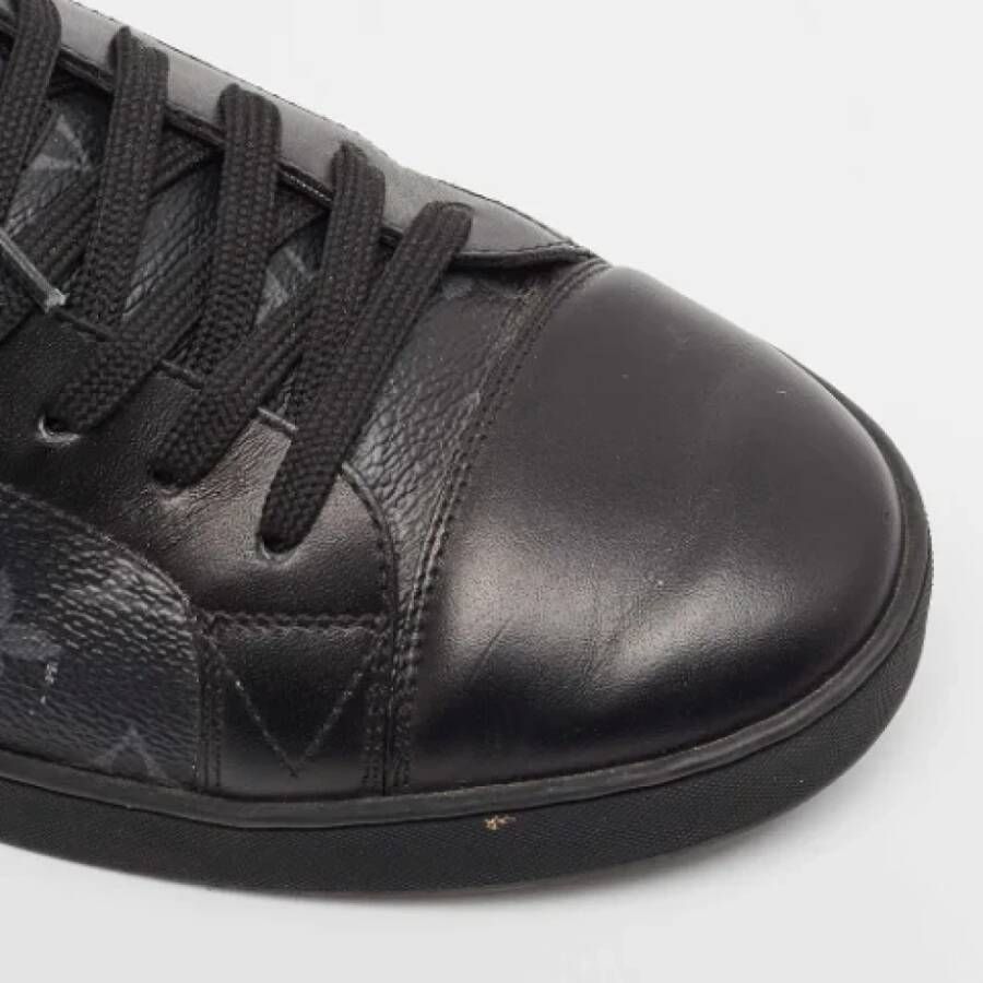 Louis Vuitton Vintage Pre-owned Canvas sneakers Black Heren