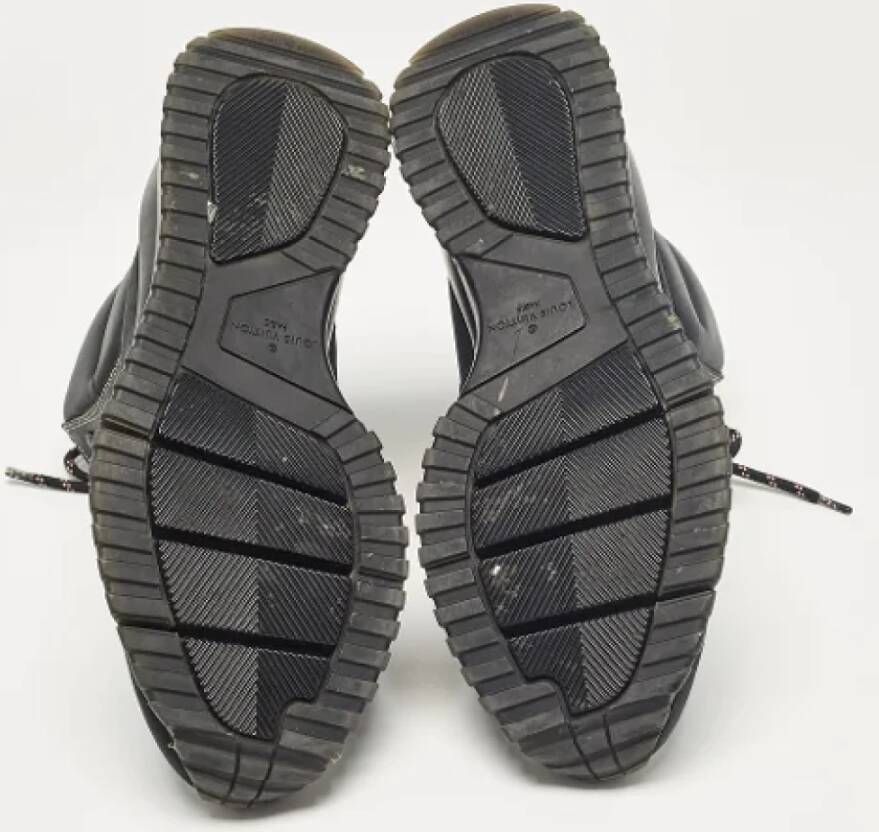 Louis Vuitton Vintage Pre-owned Canvas sneakers Black Heren