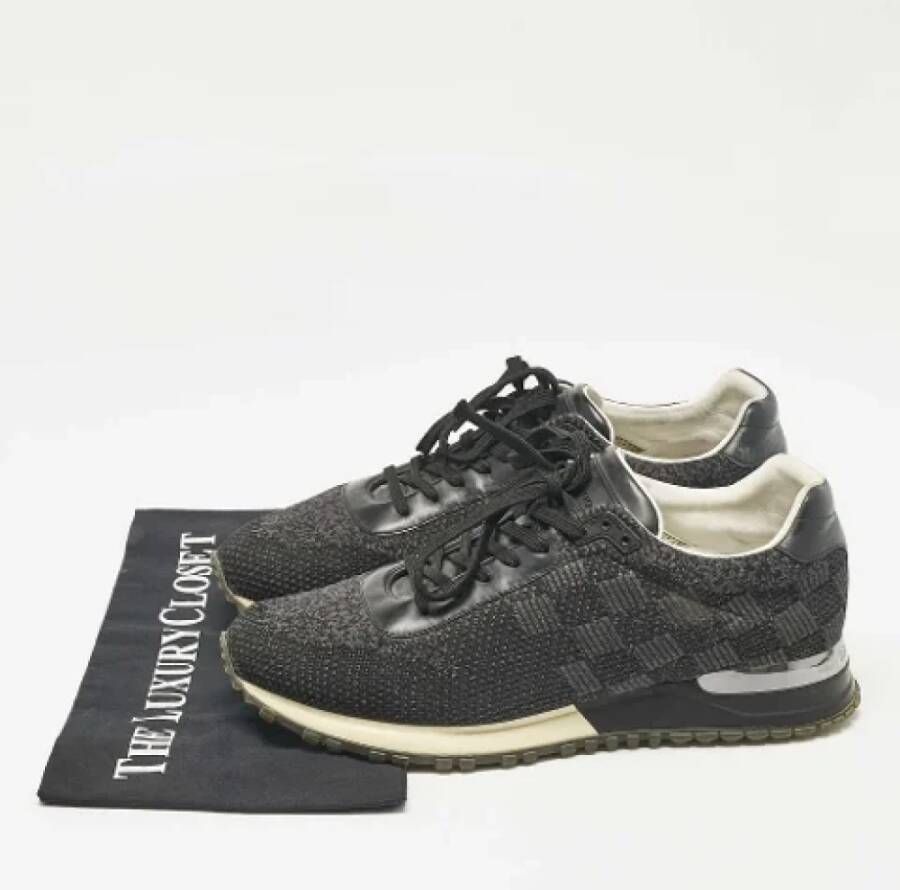 Louis Vuitton Vintage Pre-owned Canvas sneakers Black Heren