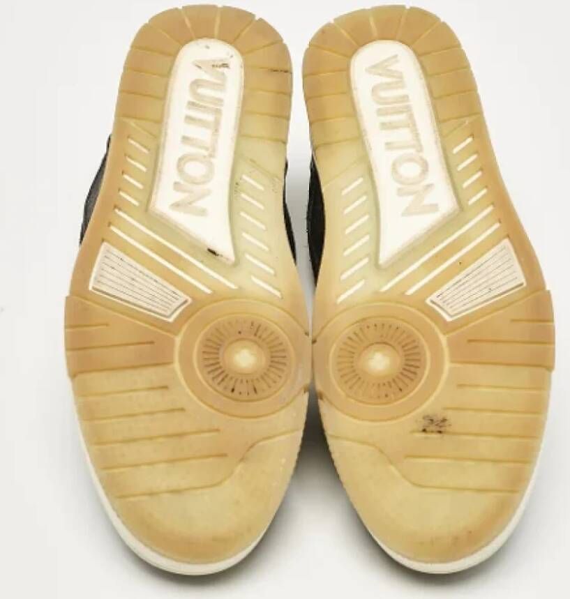 Louis Vuitton Vintage Pre-owned Canvas sneakers Black Heren