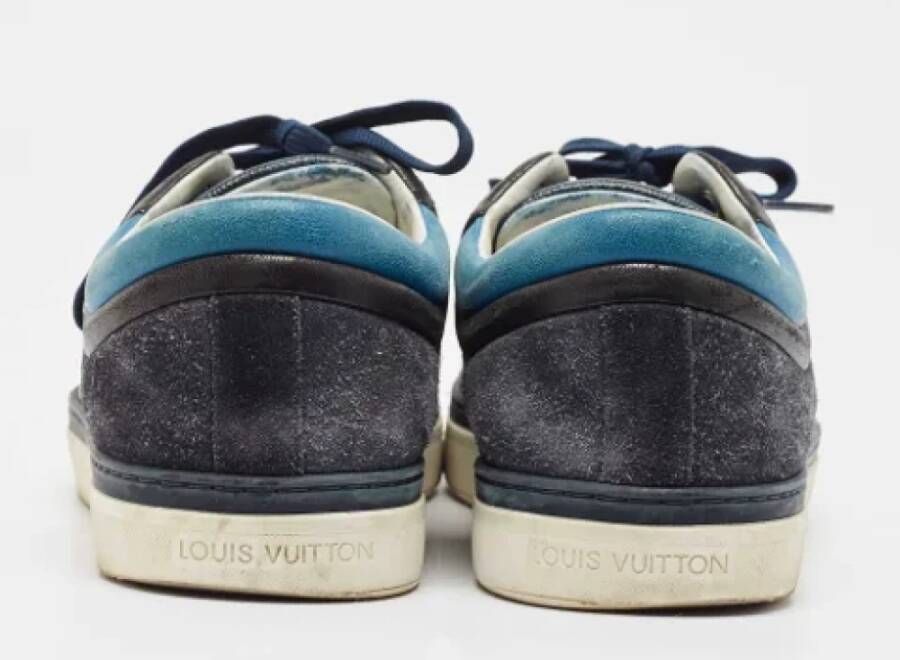 Louis Vuitton Vintage Pre-owned Canvas sneakers Blue Heren