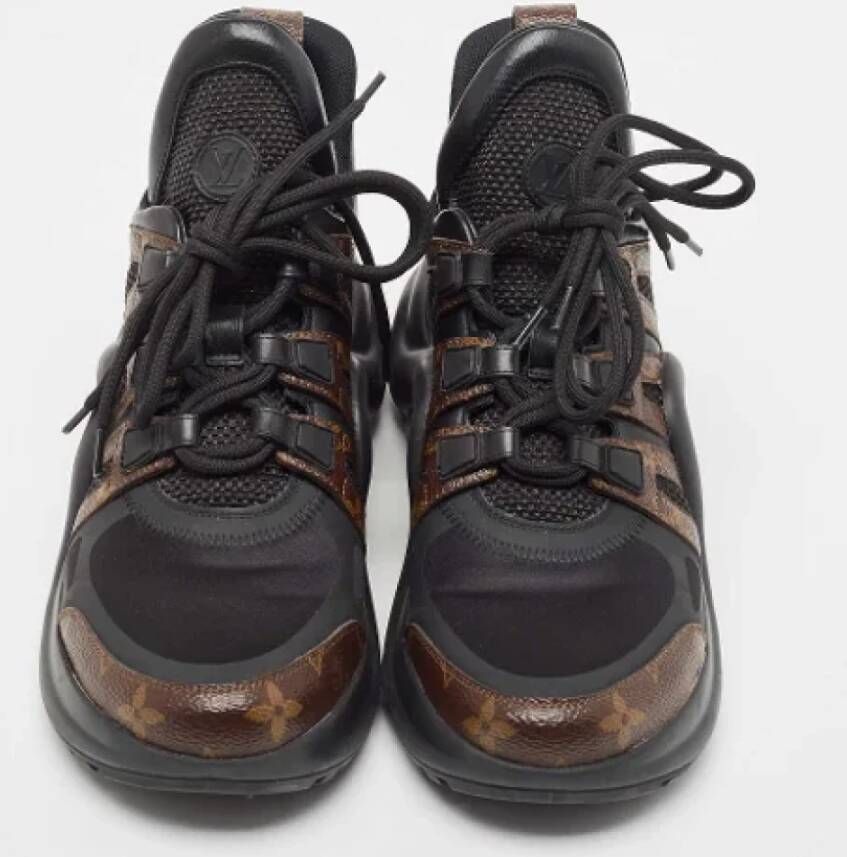Louis Vuitton Vintage Pre-owned Canvas sneakers Brown Dames