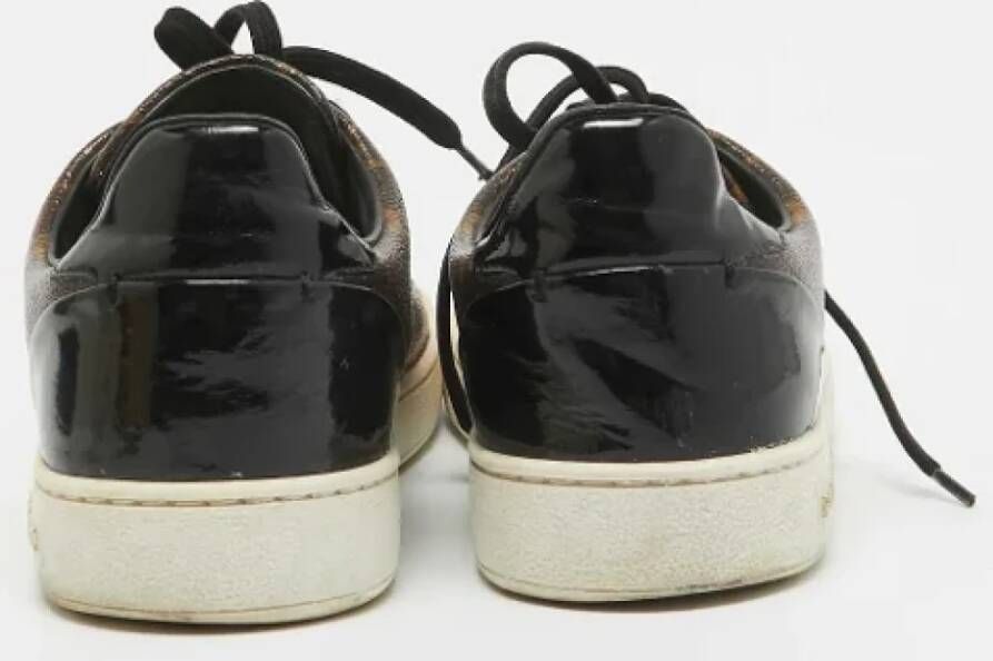 Louis Vuitton Vintage Pre-owned Canvas sneakers Brown Dames