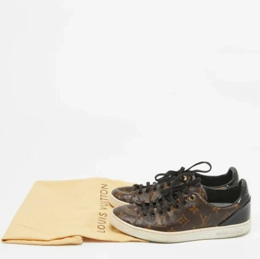 Louis Vuitton Vintage Pre-owned Canvas sneakers Brown Dames