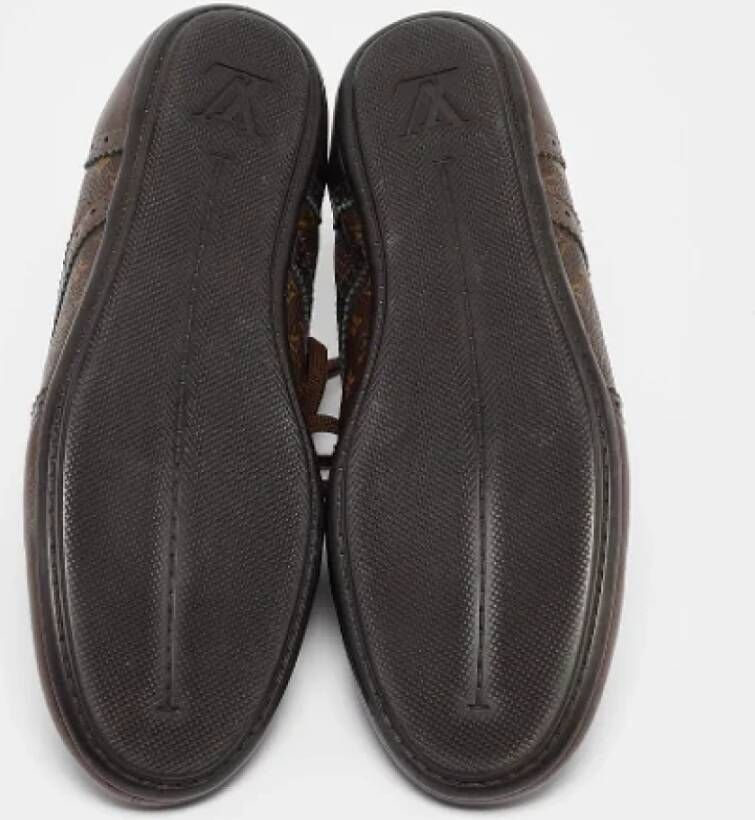 Louis Vuitton Vintage Pre-owned Canvas sneakers Brown Dames