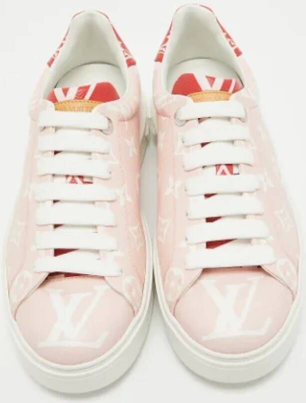 Louis Vuitton Vintage Pre-owned Canvas sneakers Pink Dames