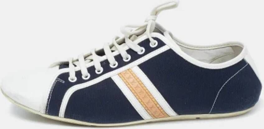 Louis Vuitton Vintage Pre-owned Canvas sneakers White Dames