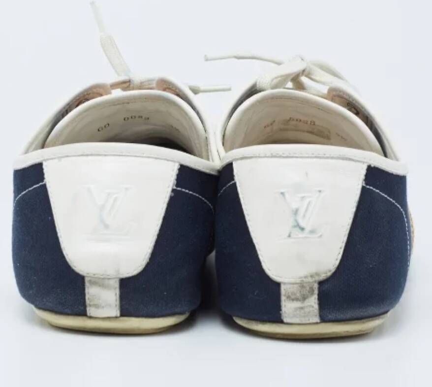 Louis Vuitton Vintage Pre-owned Canvas sneakers White Dames