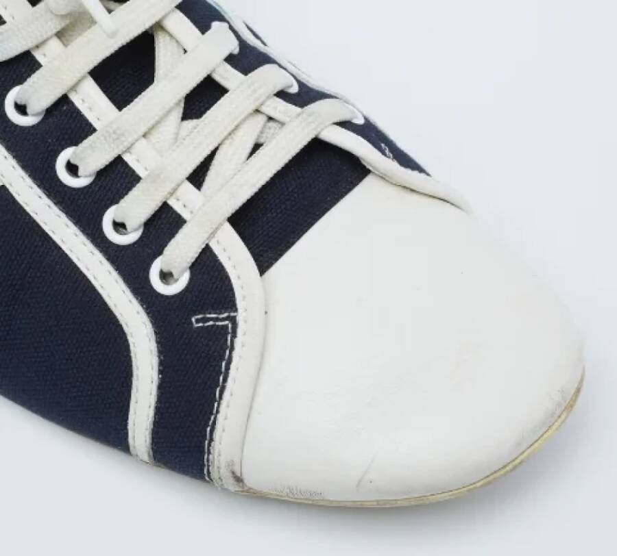 Louis Vuitton Vintage Pre-owned Canvas sneakers White Dames