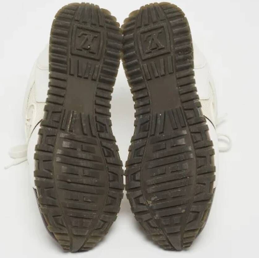 Louis Vuitton Vintage Pre-owned Canvas sneakers White Dames