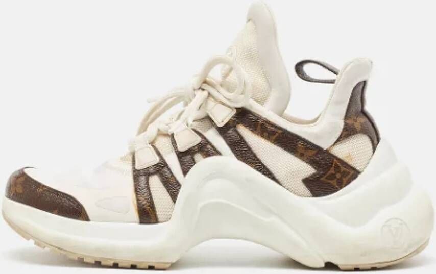Louis Vuitton Vintage Pre-owned Canvas sneakers White Dames