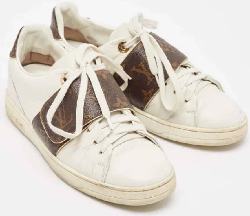 Louis Vuitton Vintage Pre-owned Canvas sneakers White Dames